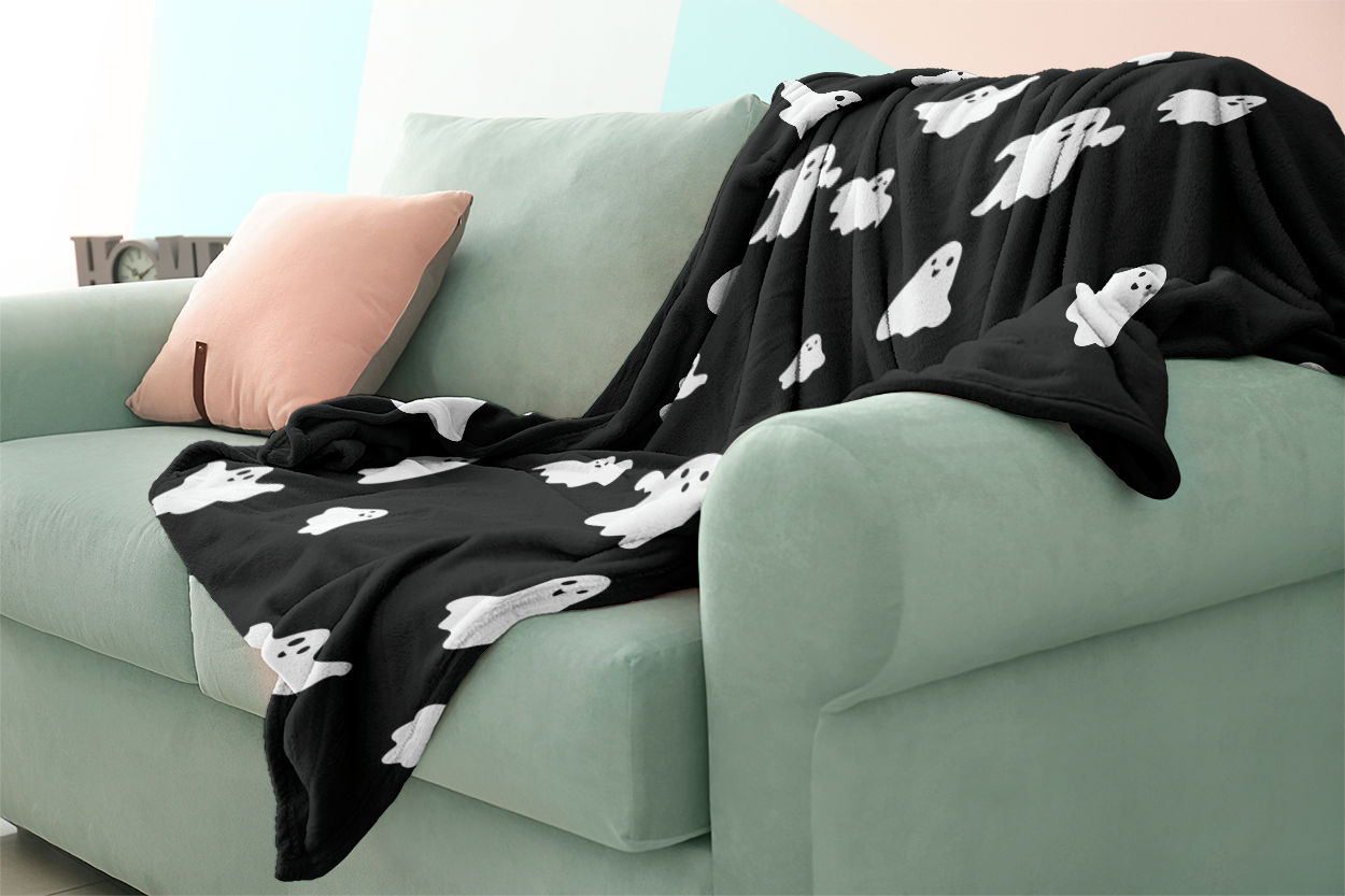 GHOST BLANKET B&W | HALLOWEEN