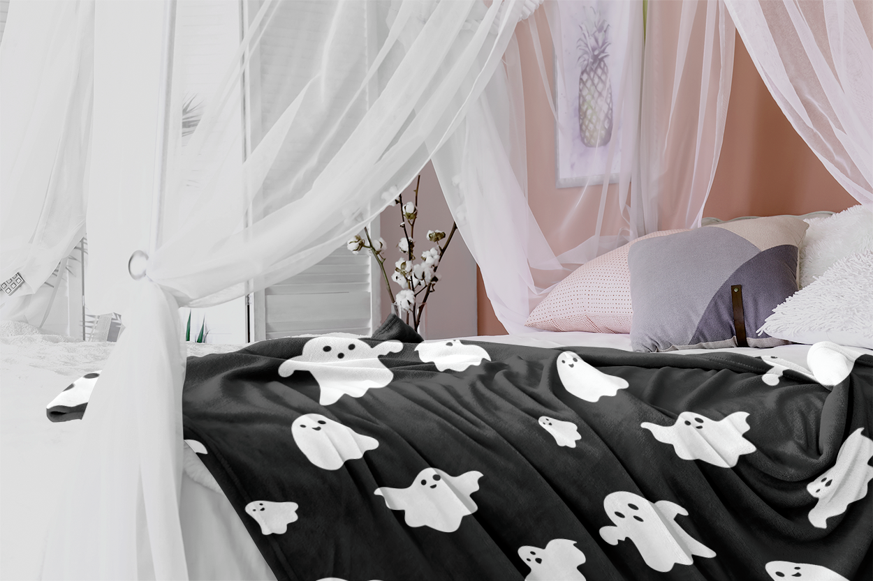 GHOST BLANKET B&W | HALLOWEEN